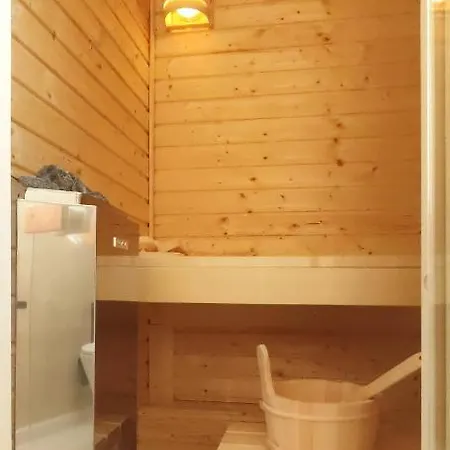 Ruimtezicht Cosy With Sauna